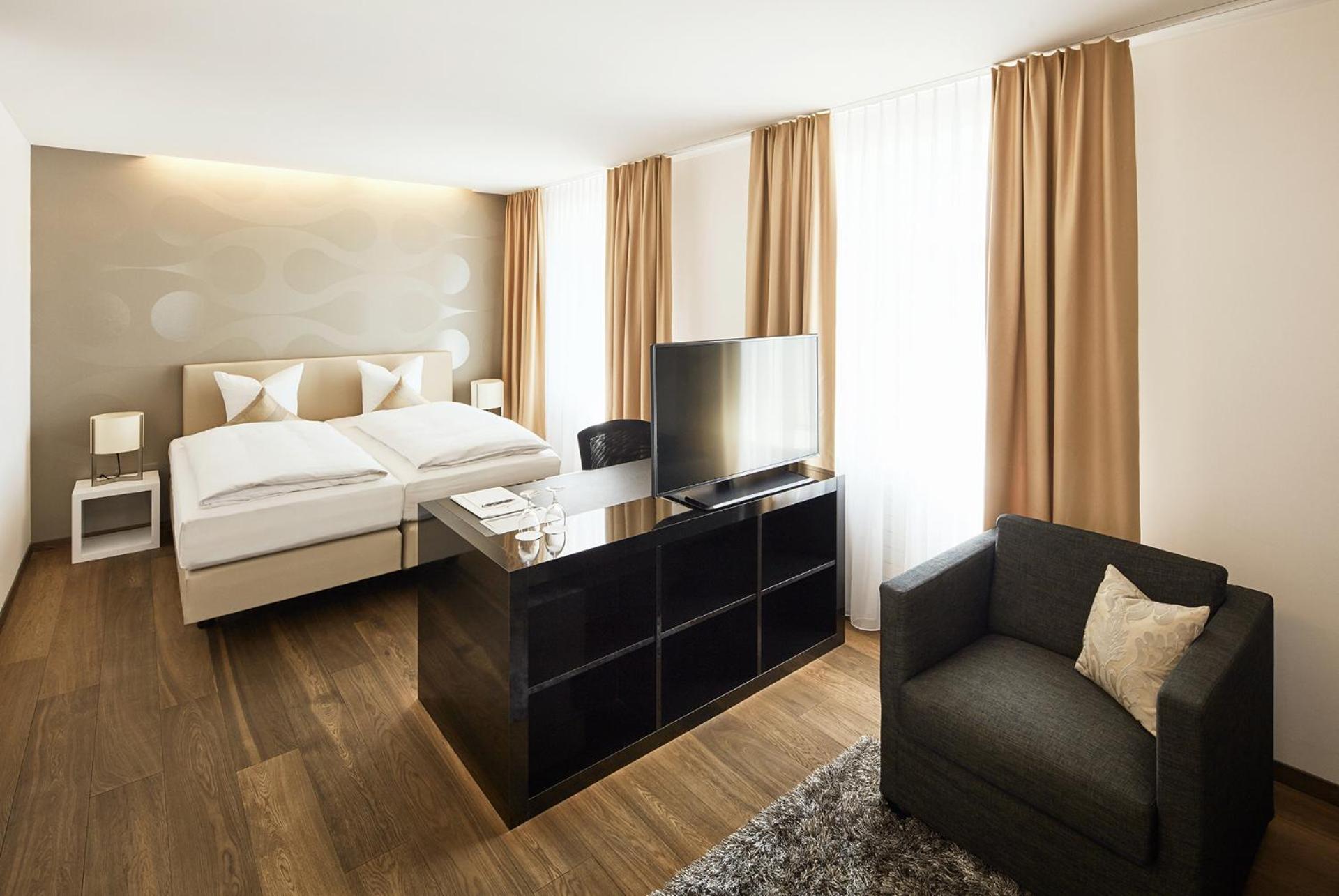 Hotel Uzwil Екстериор снимка