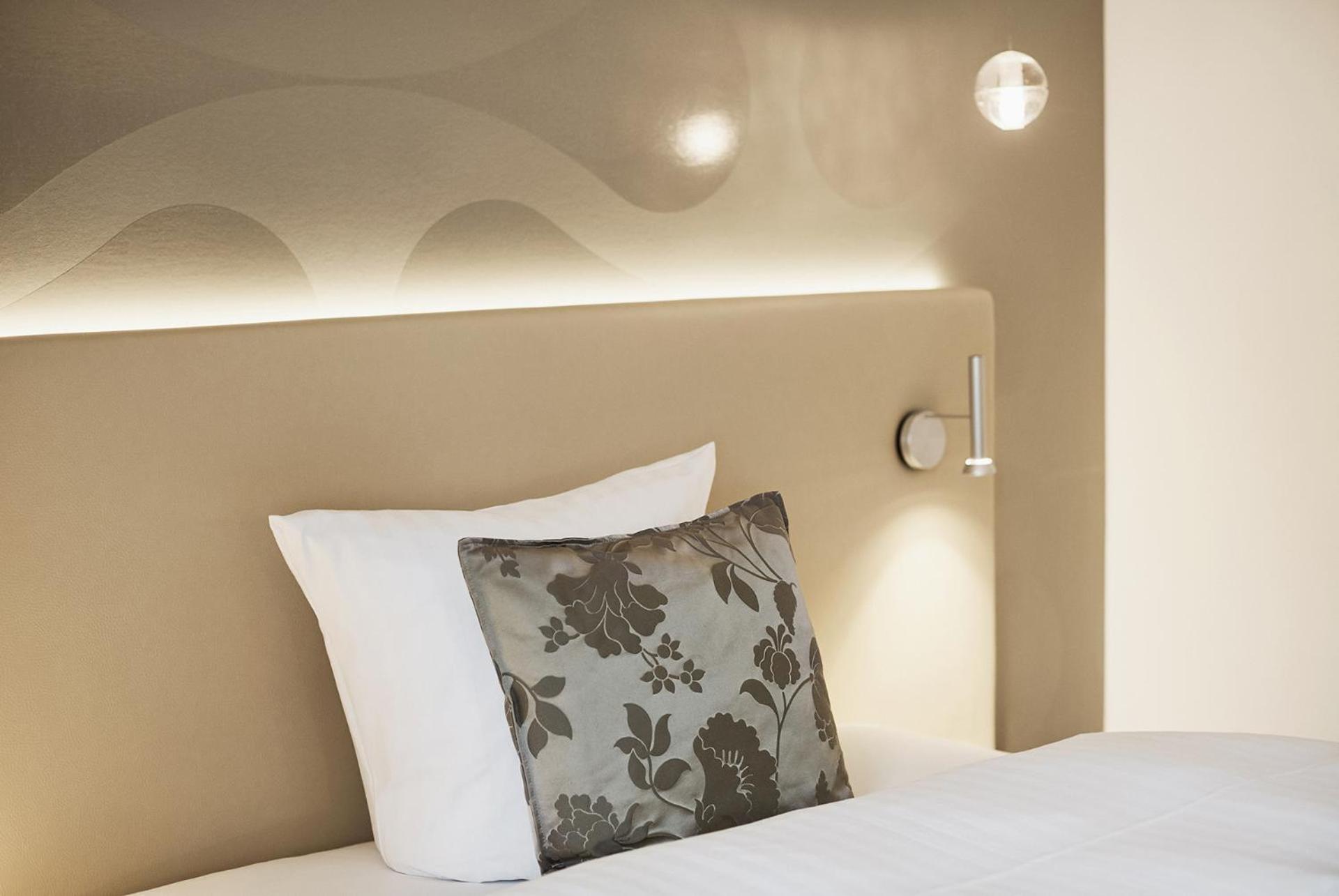 Hotel Uzwil Екстериор снимка
